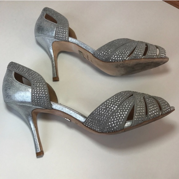 Badgley Mischka Tatiana Silver Metallic Heels - Picture 5 of 6
